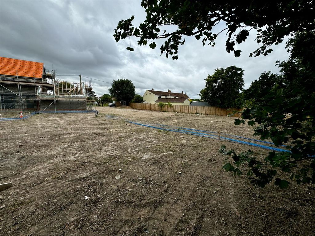 Property photo 2 of 6 Thumbnail_Image2.Jpg