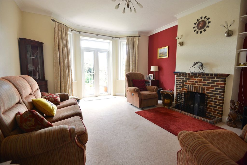 Property photo 3 of 15 Picture No. 26