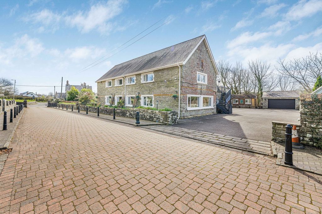 Property photo 1 of 57