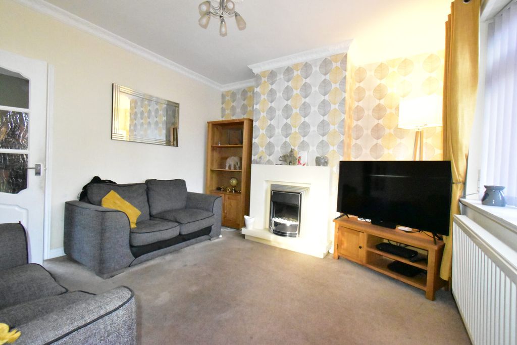 Property photo 2 of 15