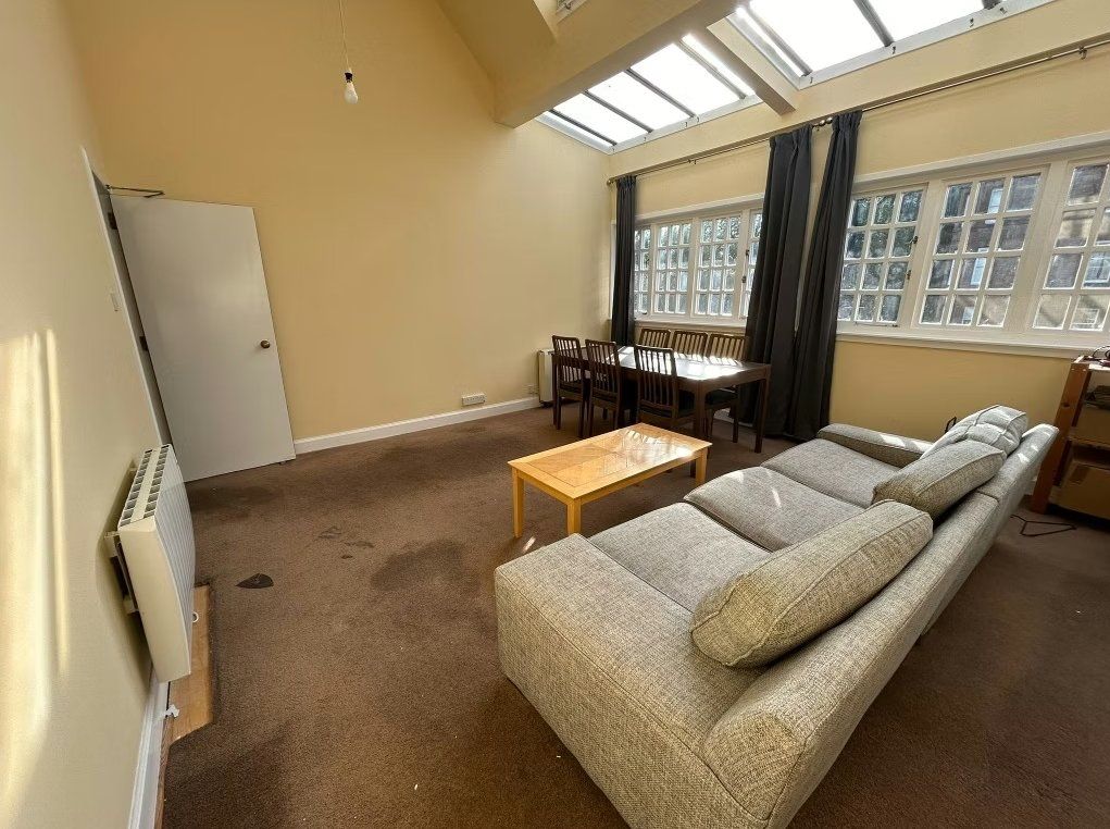 Property photo 2 of 13 Photo 2