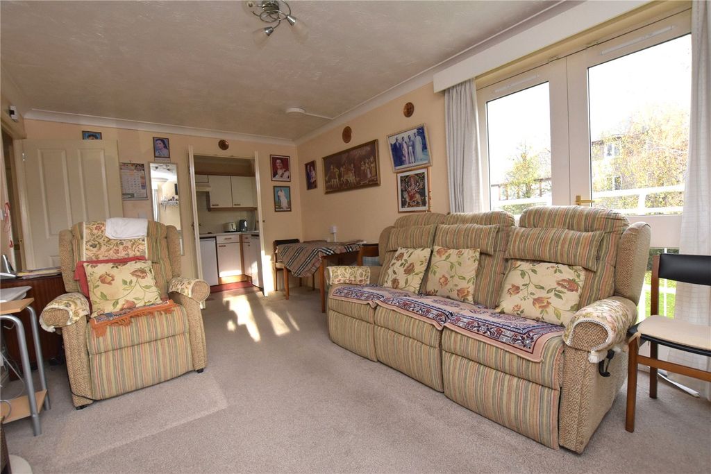 Property photo 2 of 9 Picture No. 05