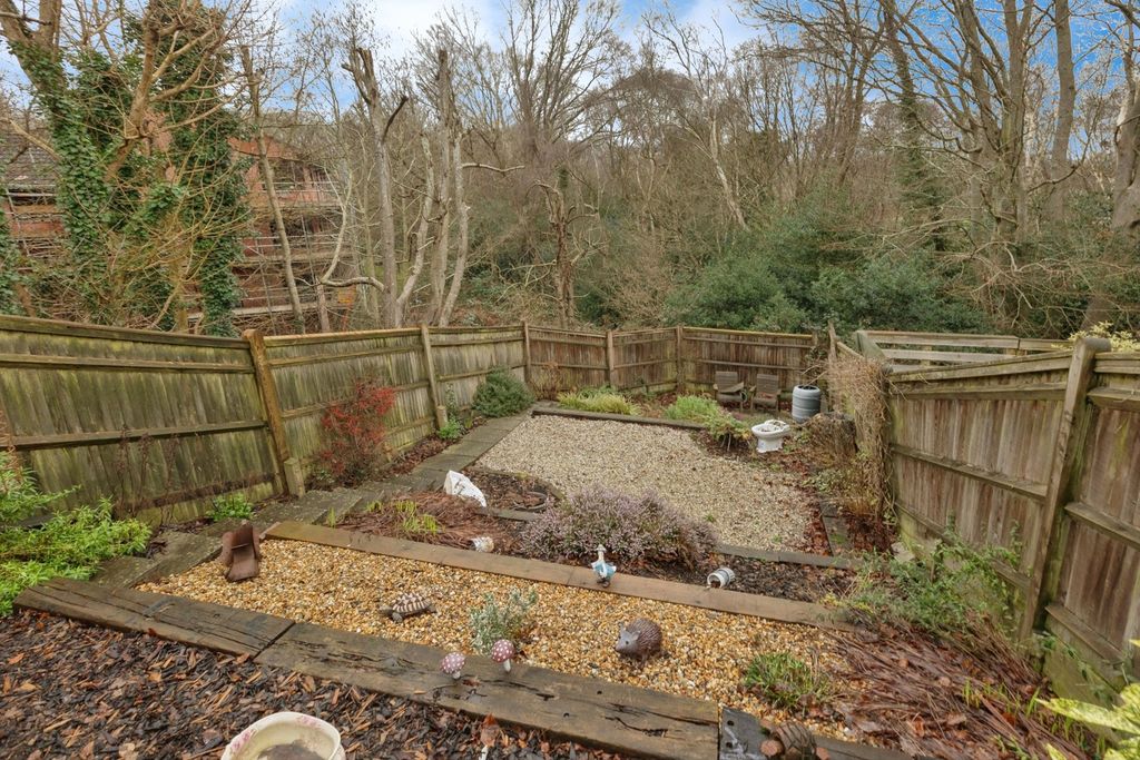 Property photo 3 of 16 Pbox-Img.Jpg