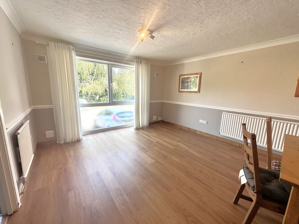 Property photo 3 of 13 Image