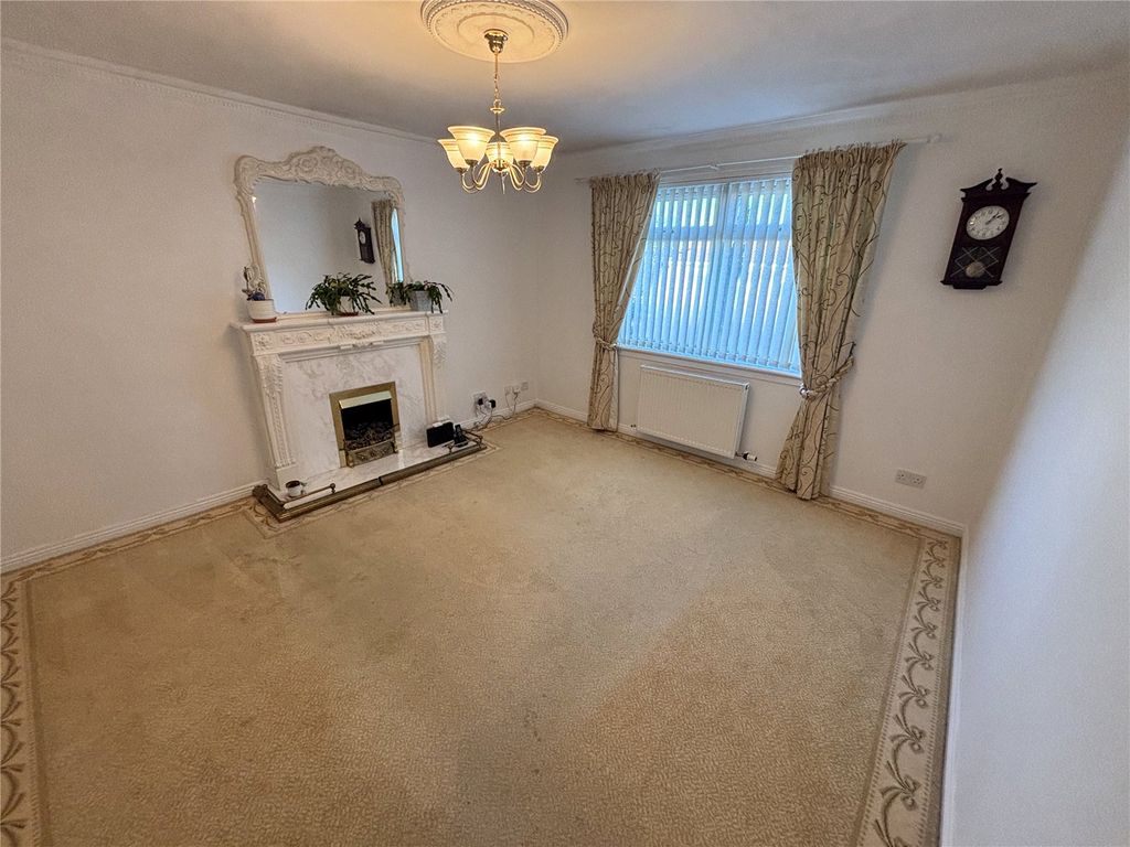 Property photo 2 of 15 Picture No. 20