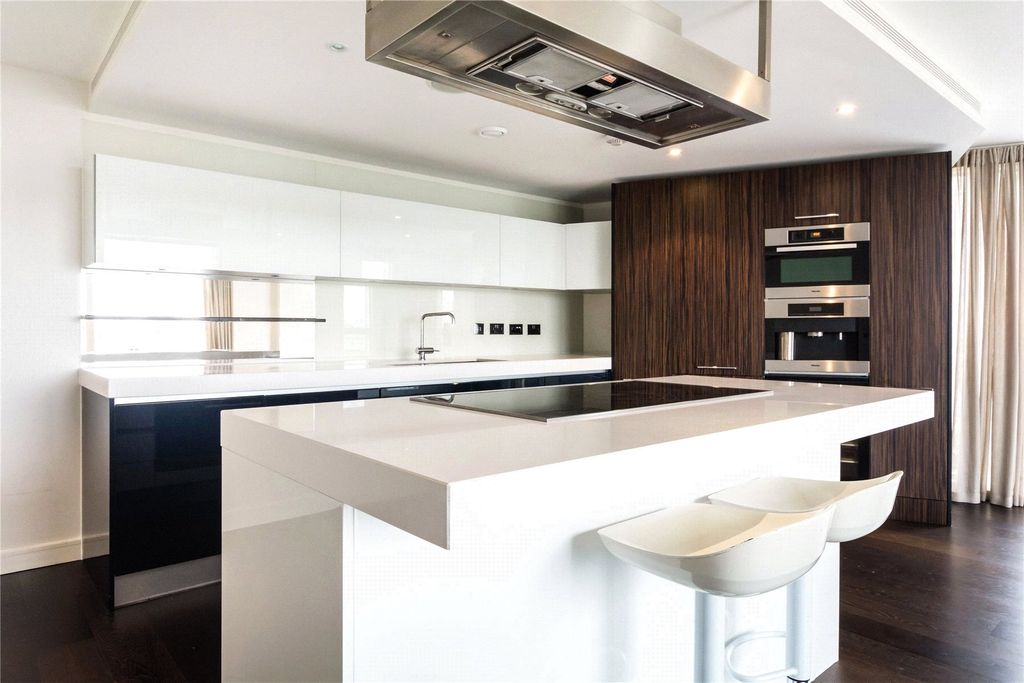 Property photo 3 of 8 Picture No. 03