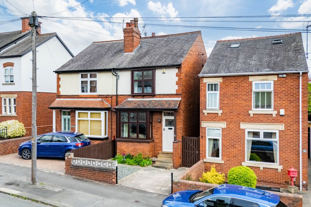 Property photo 1 of 19 2 Bedroom Semi Detached