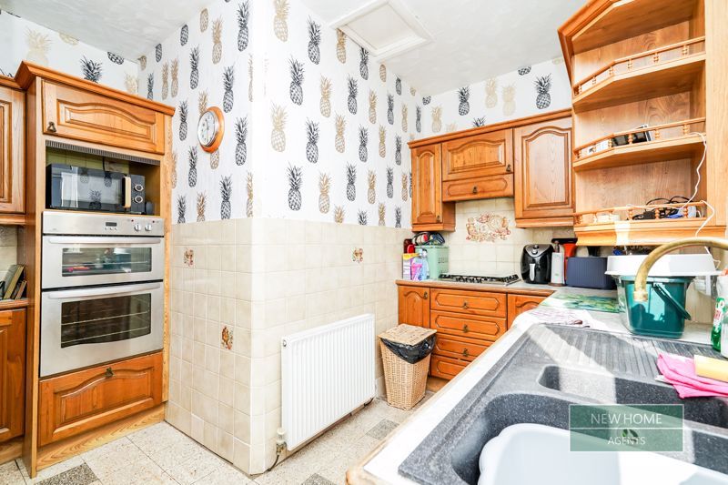 Property photo 2 of 15 Photo 8