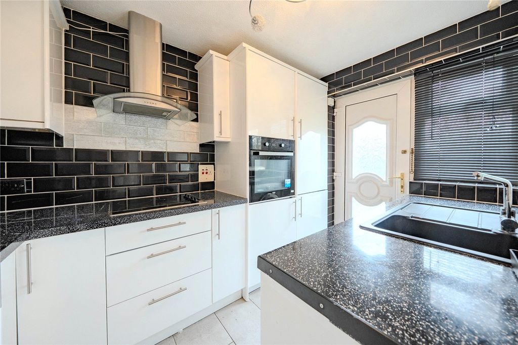 Property photo 3 of 20 Picture No. 22