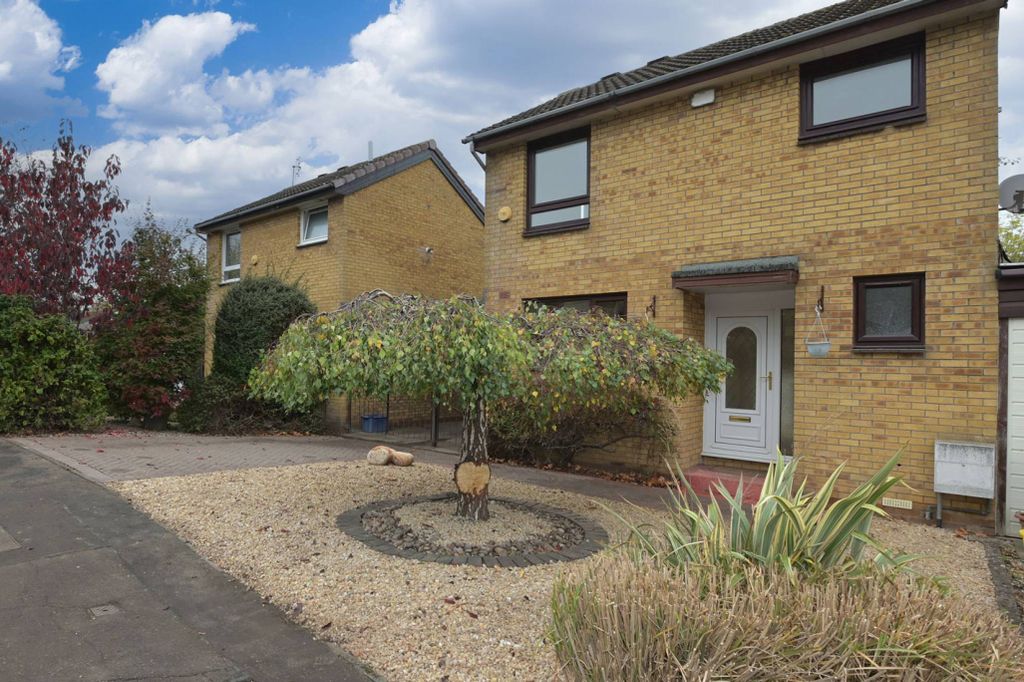 Property photo 1 of 23