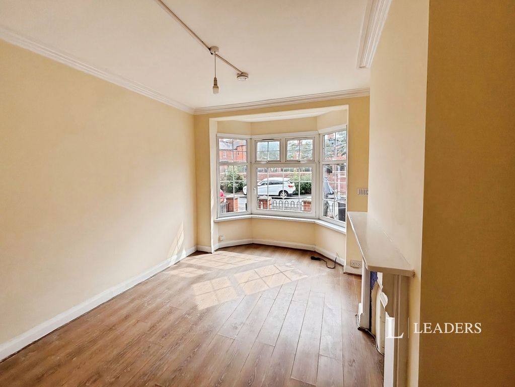 Property photo 2 of 13 Pbox-Img.Jpg