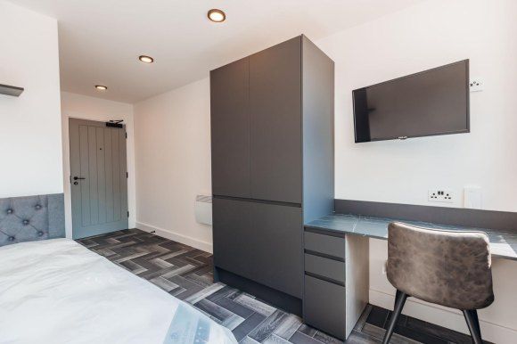 Property photo 3 of 19 9003198.Jpg