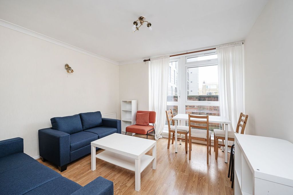 Property photo 1 of 11