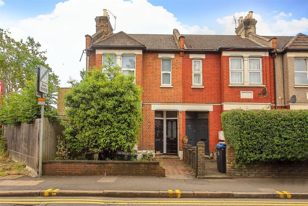 Property photo 2 of 13 External