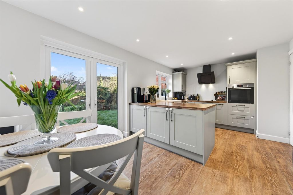 Property photo 2 of 19 7Sandersclweb22.Jpg