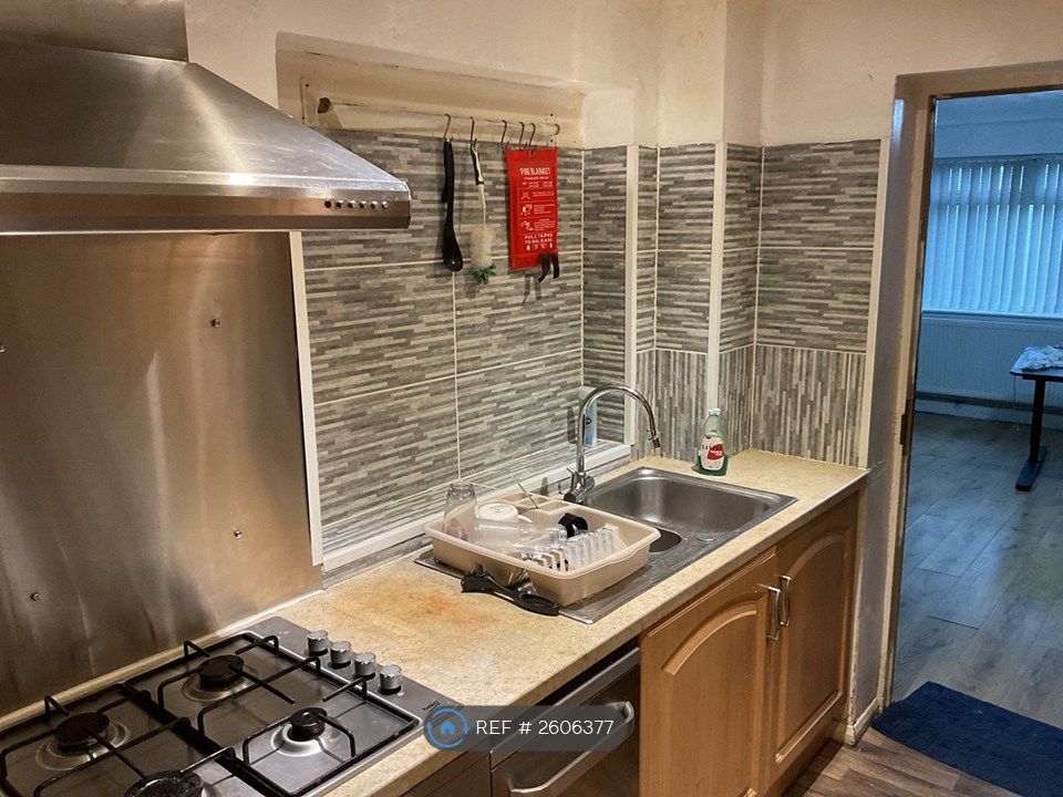 Property photo 1 of 15 Kitchen