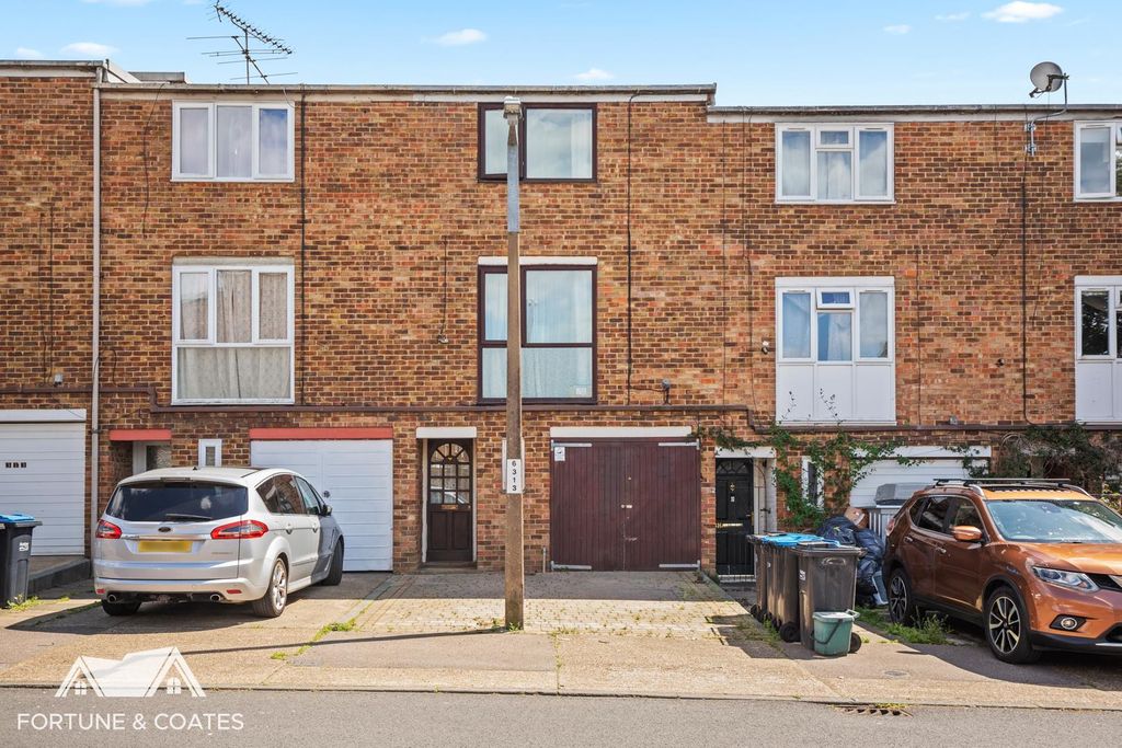 Property photo 1 of 16 Brocklesmead_16.Jpg