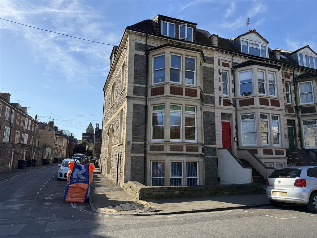 Property photo 2 of 9 Image00004.Jpeg