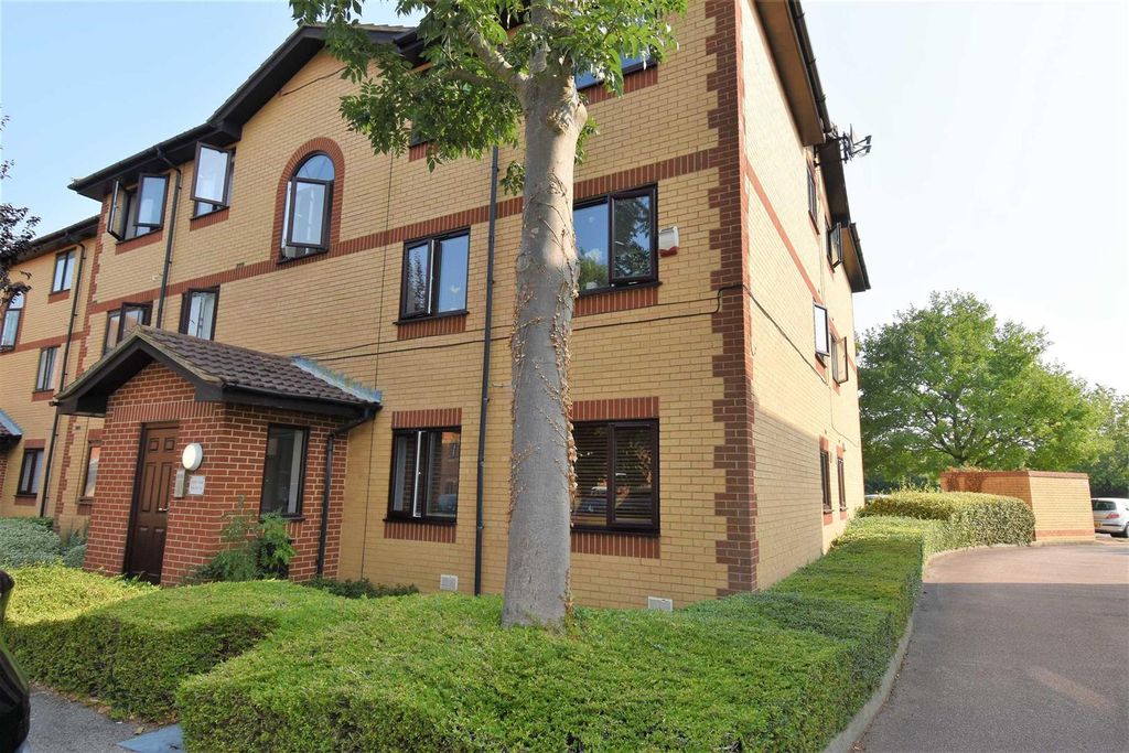 Property photo 1 of 7