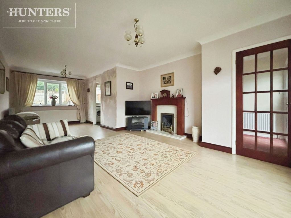 Property photo 2 of 15 Pbox-Img.Jpg