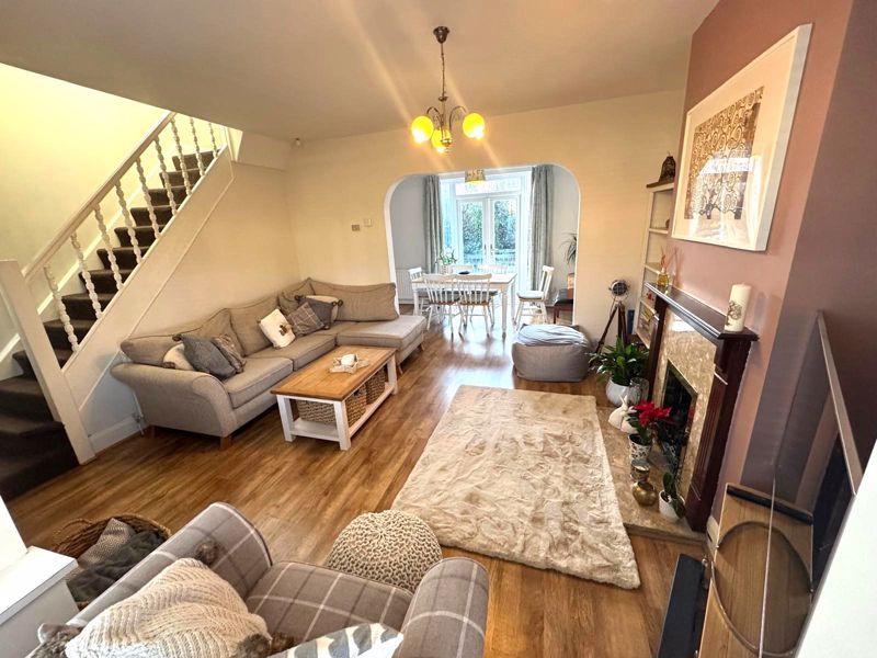 Property photo 3 of 18 Photo 11