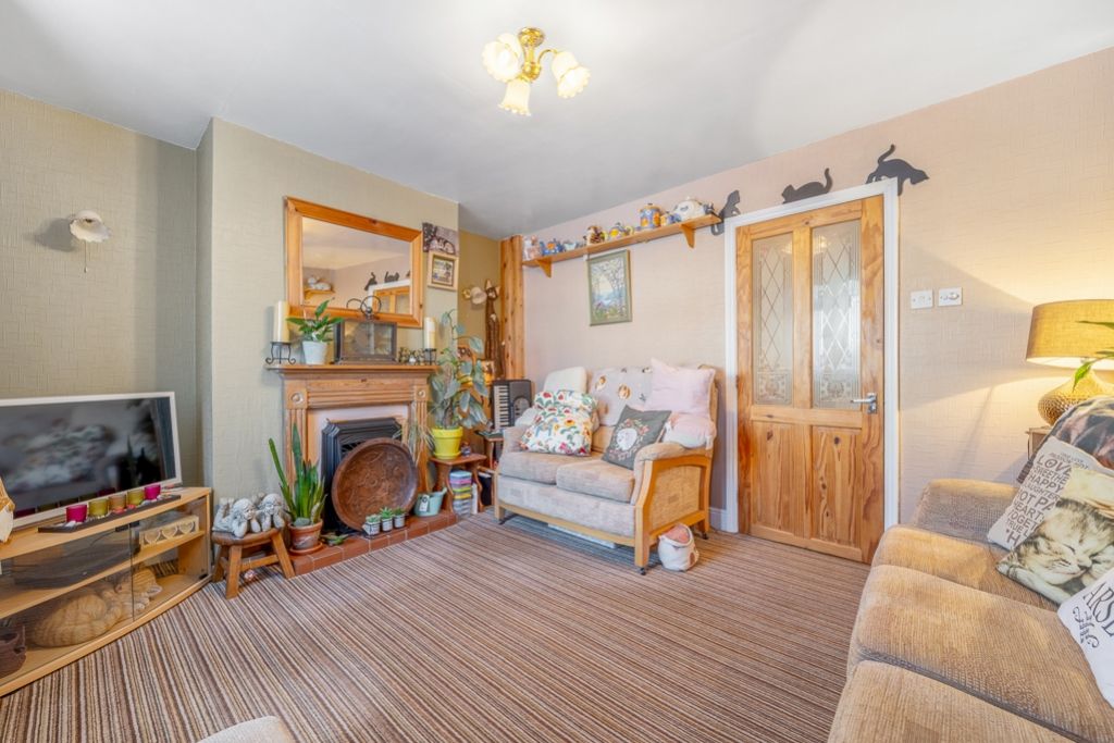 Property photo 2 of 21 12 Boston Road (Kirton)-9