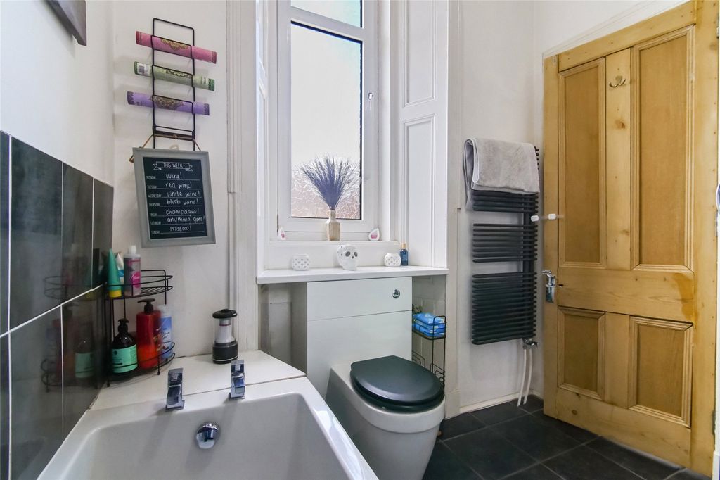 Additional image 13 of 2 bed flat for saleStation Road, Dumbarton, West Dunbartonshire G82