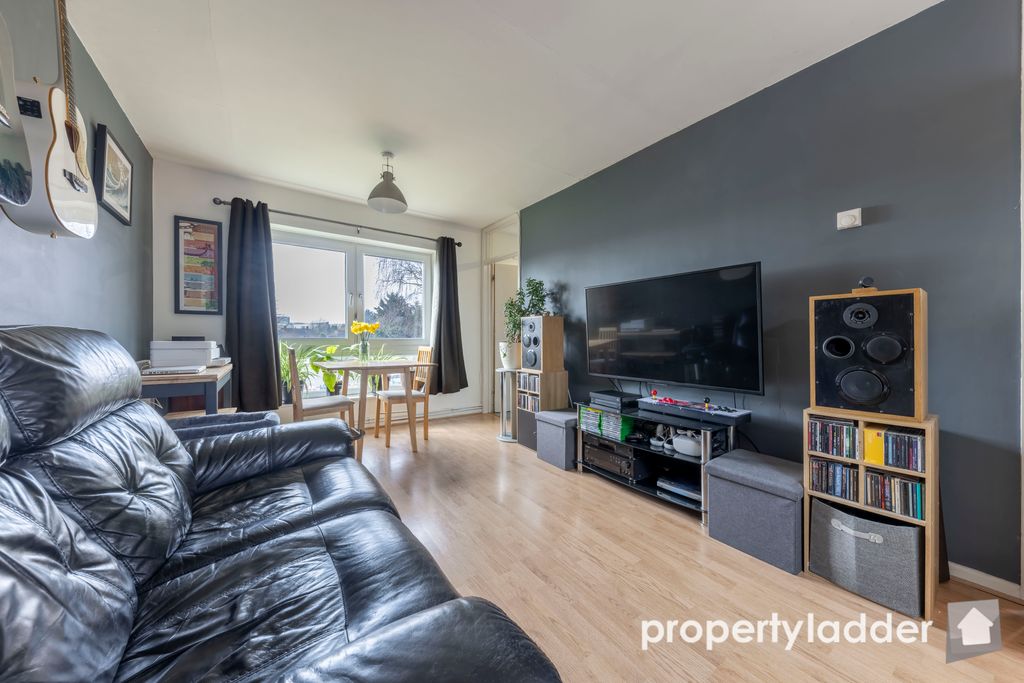 Property photo 2 of 10 Pl-4