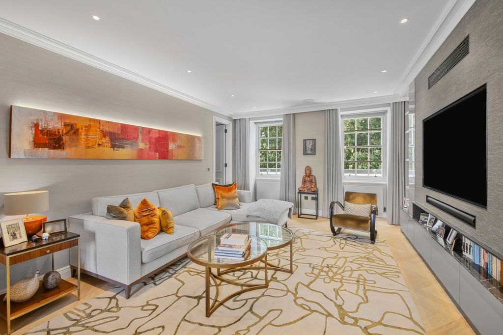 Property photo 3 of 28