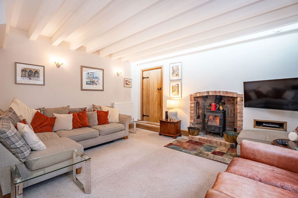 Property photo 2 of 69