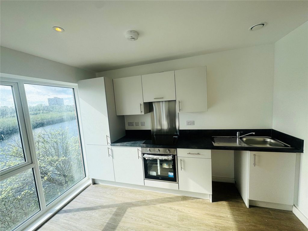 Property photo 3 of 10 Picture No. 03