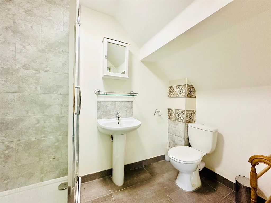 Property photo 3 of 10 Whatsapp Image 2024-10-07 At 09.52.21 (1).Jpeg