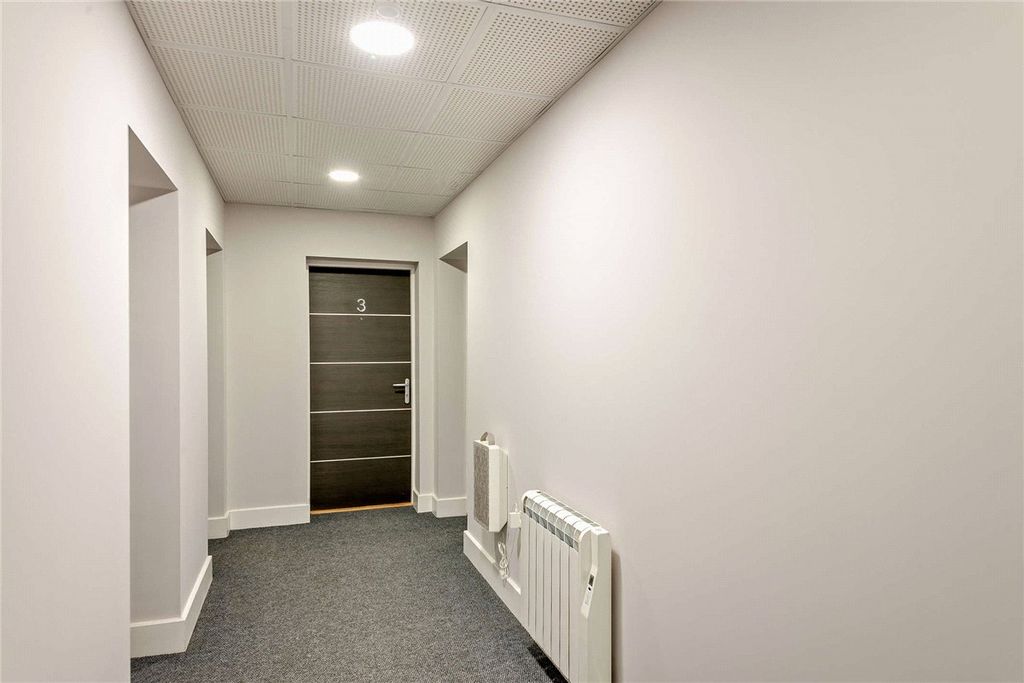 Additional image 14 of 2 bed flat for saleSt Marys Road, Newbury, Berkshire RG14