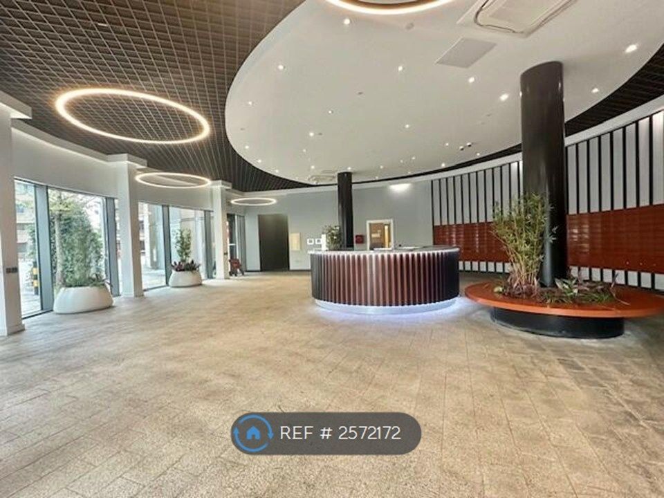 Property photo 2 of 18 Concierge
