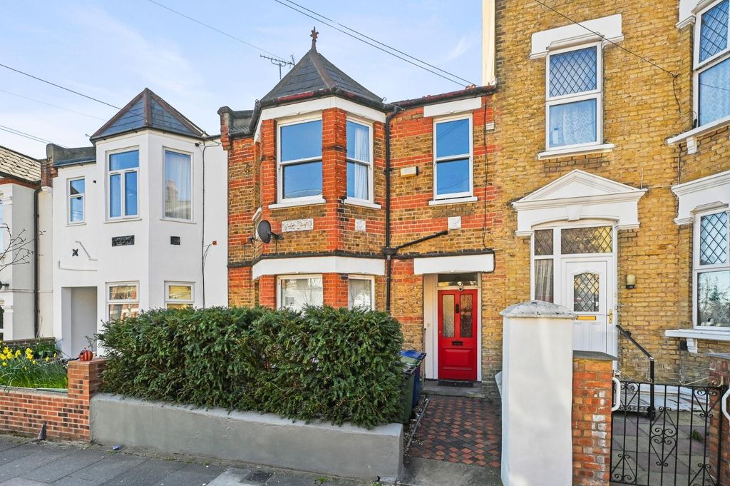 Property photo 1 of 13