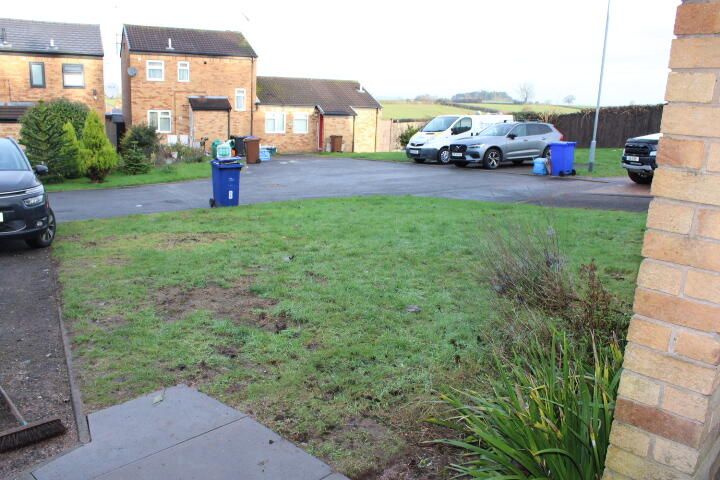 Property photo 2 of 16 Driveway