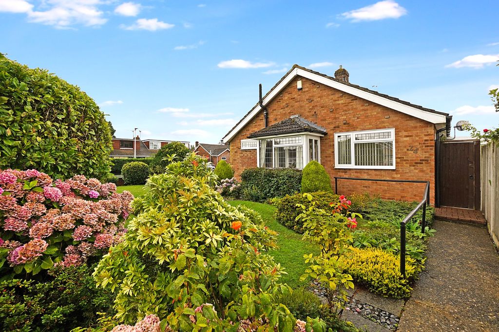 Property photo 1 of 20 4075800