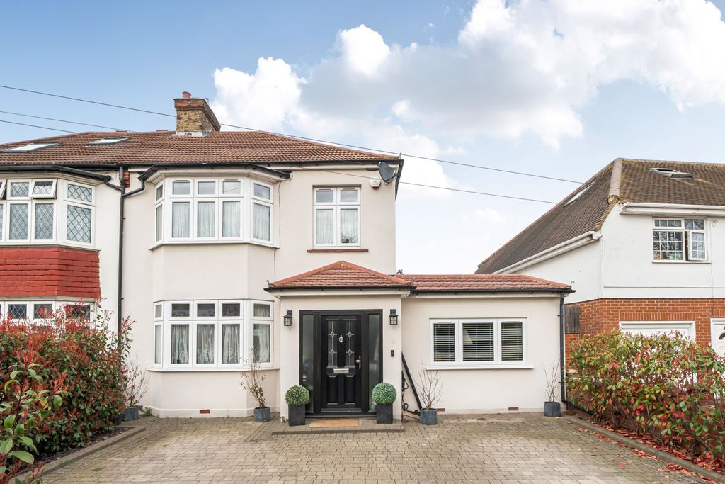 Property photo 1 of 18 Photo 1