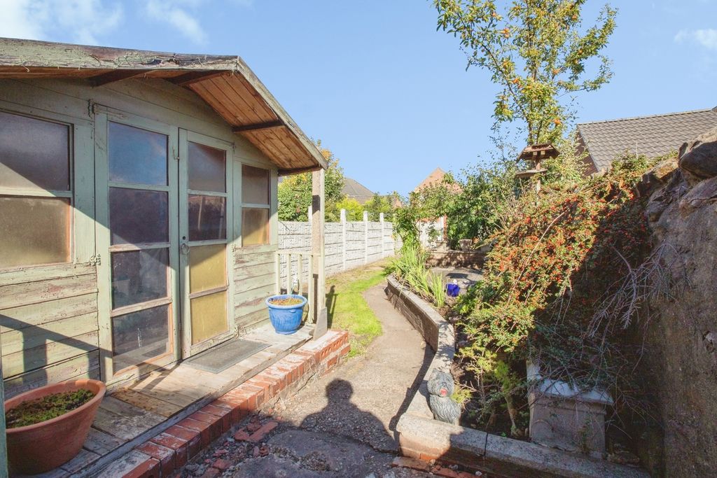 Property photo 3 of 22 Pbox-Img.Jpg