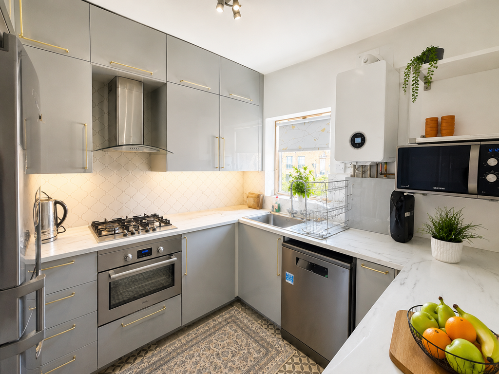Property photo 1 of 5 Kitchen