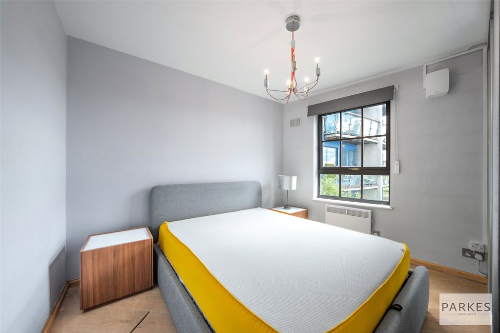 Property photo 3 of 16 Picture No. 03