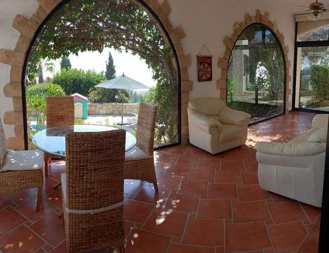 Property photo 3 of 14