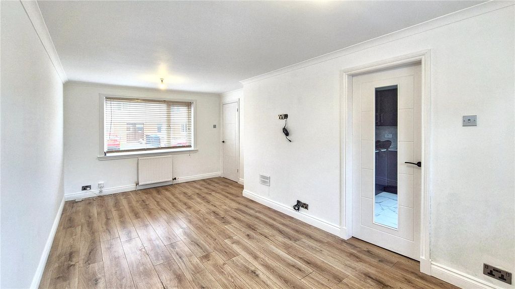 Property photo 2 of 19 Picture No. 07