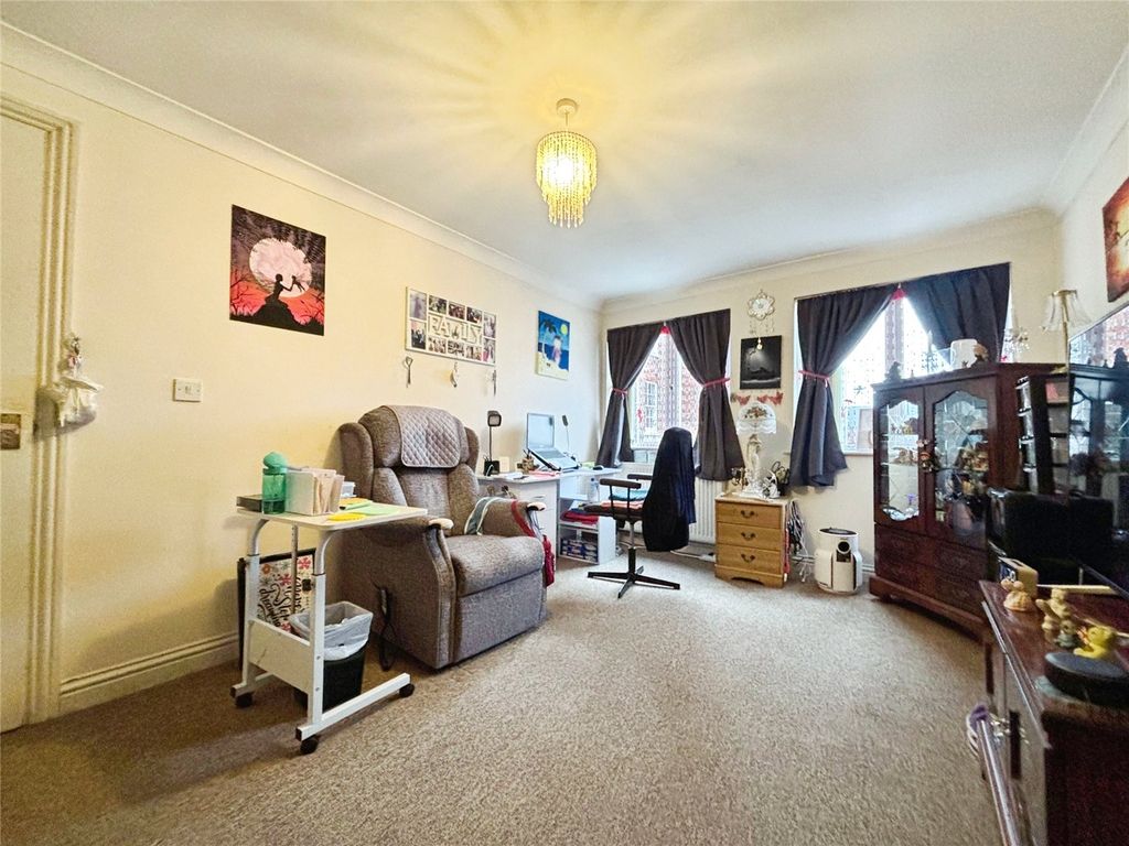 Property photo 2 of 9 Living Room