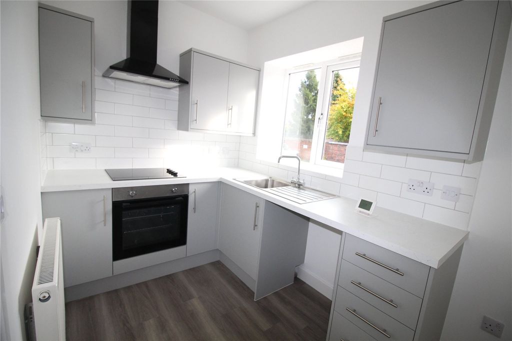 Property photo 3 of 7 Picture No. 15