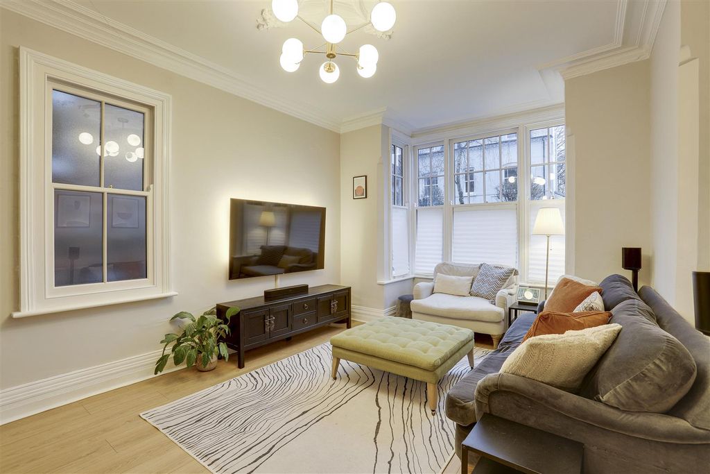 Property photo 2 of 30 468.Jpg