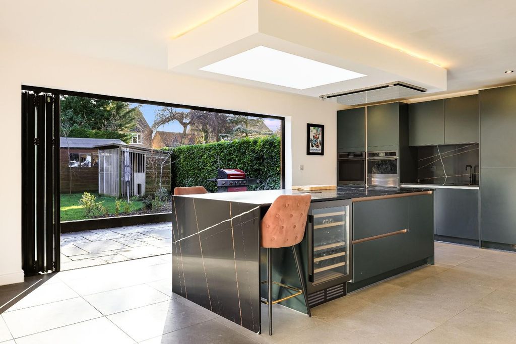 Property photo 2 of 26 Img (17).Jpg