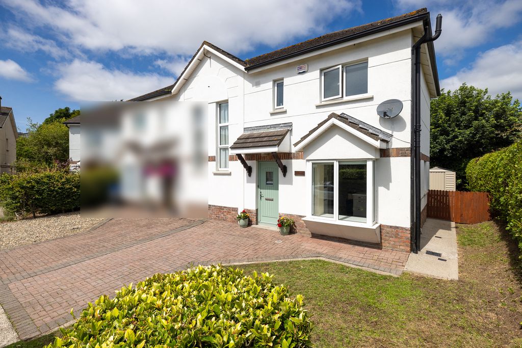 Property photo 1 of 23
