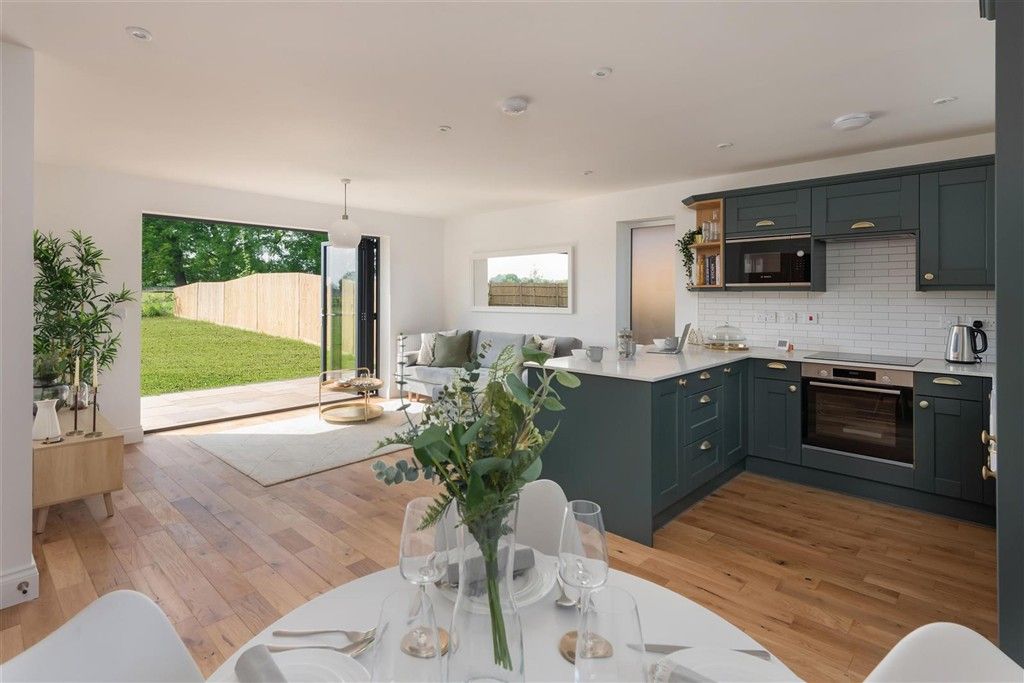 Property photo 1 of 12 Lounge/Kitchen/Diner