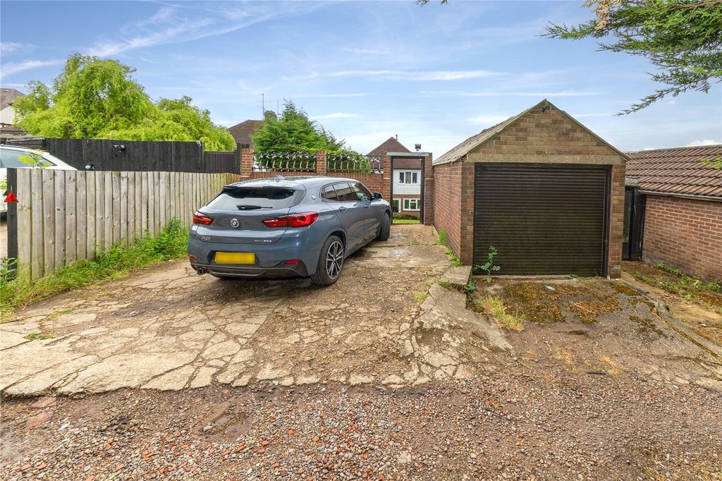 Property photo 3 of 32 Picture No. 39